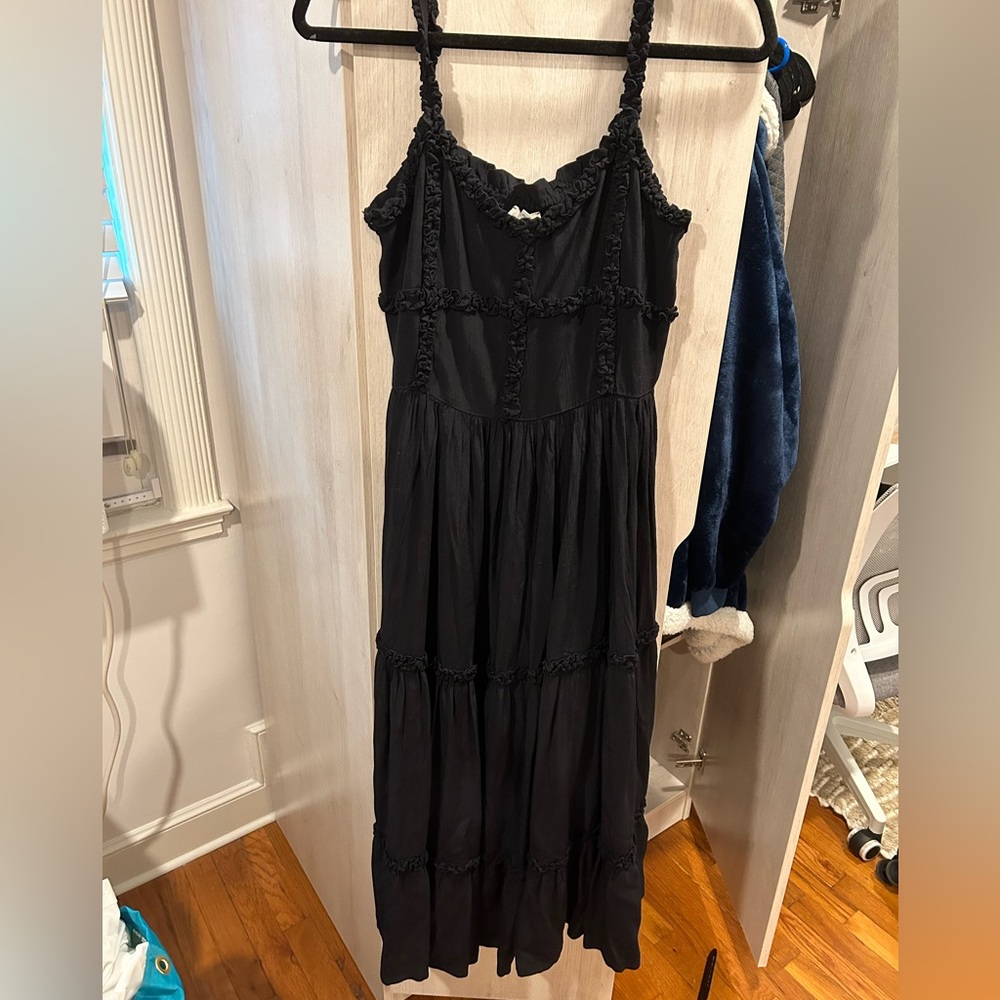 Sundance black strapless midi dress with pockets, S